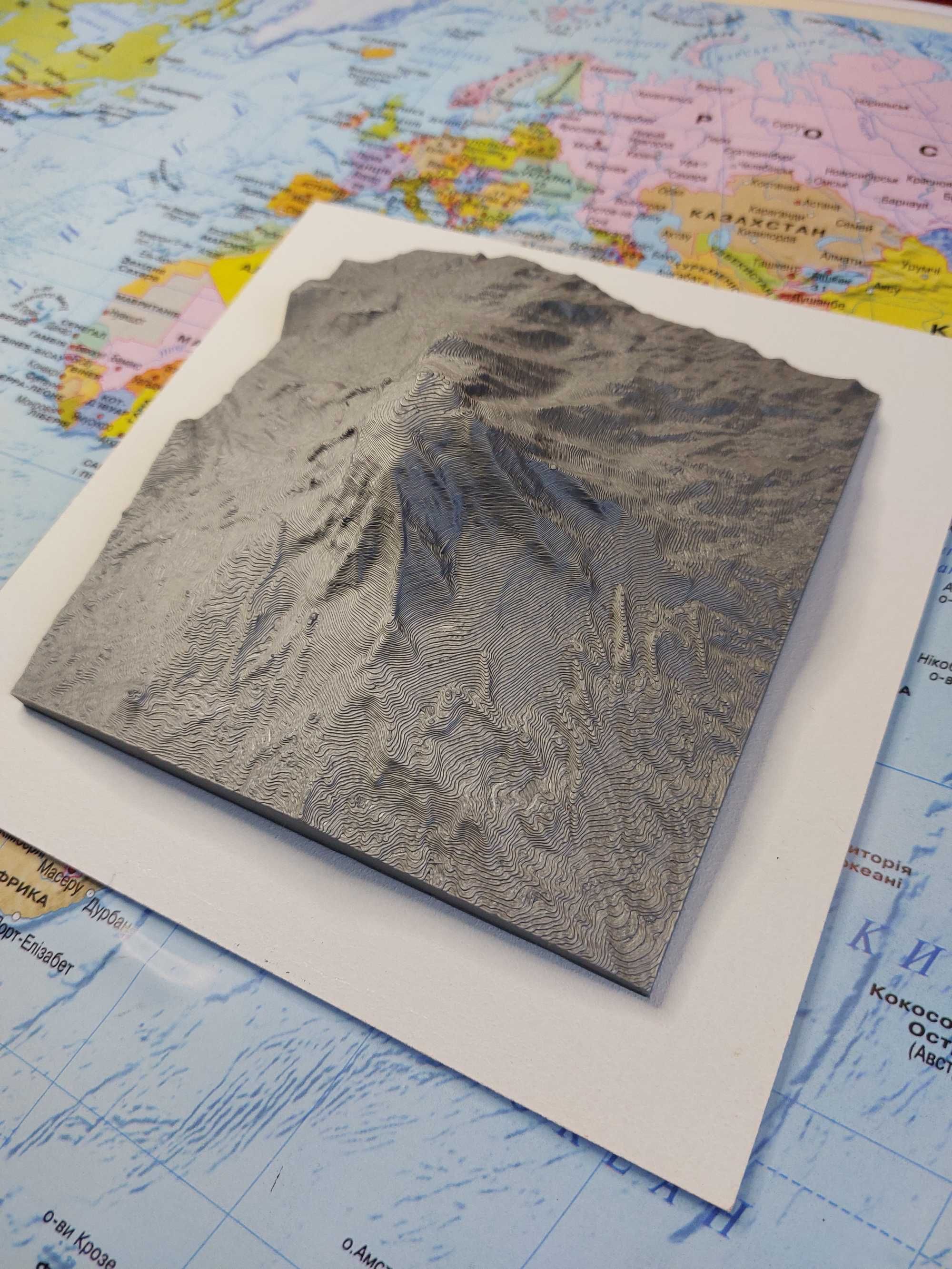 Продам картину "Mount Adams Washington" надруковану на 3d принтері