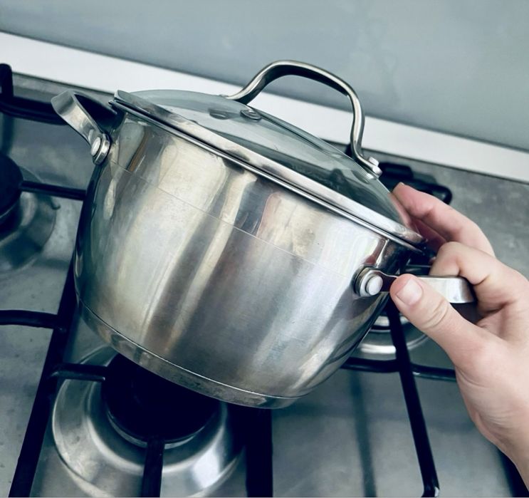 Кастрюля ковш сотейний TUPPERWARE  2,4л сковорода