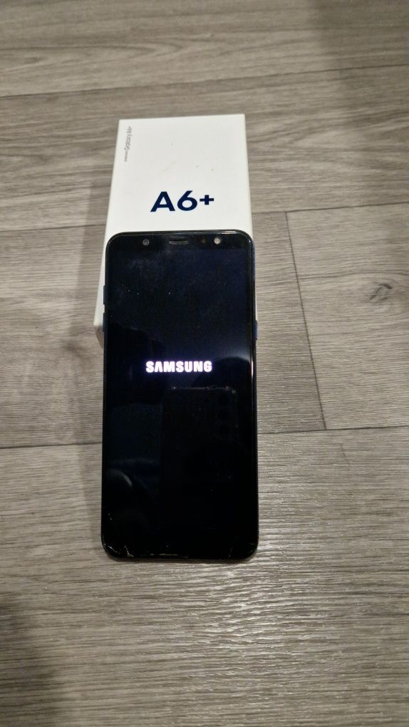Продам Samsung A6+
