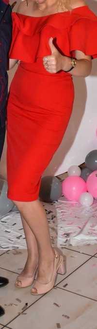 Червона сукня,стан ідеальний