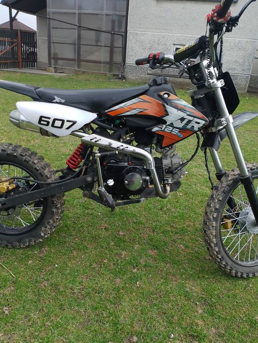 Cross xtr 607 125cm³  14/17