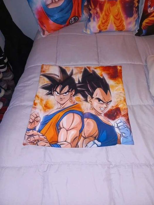3 Fronhas de almofada 43x43 dragon ball