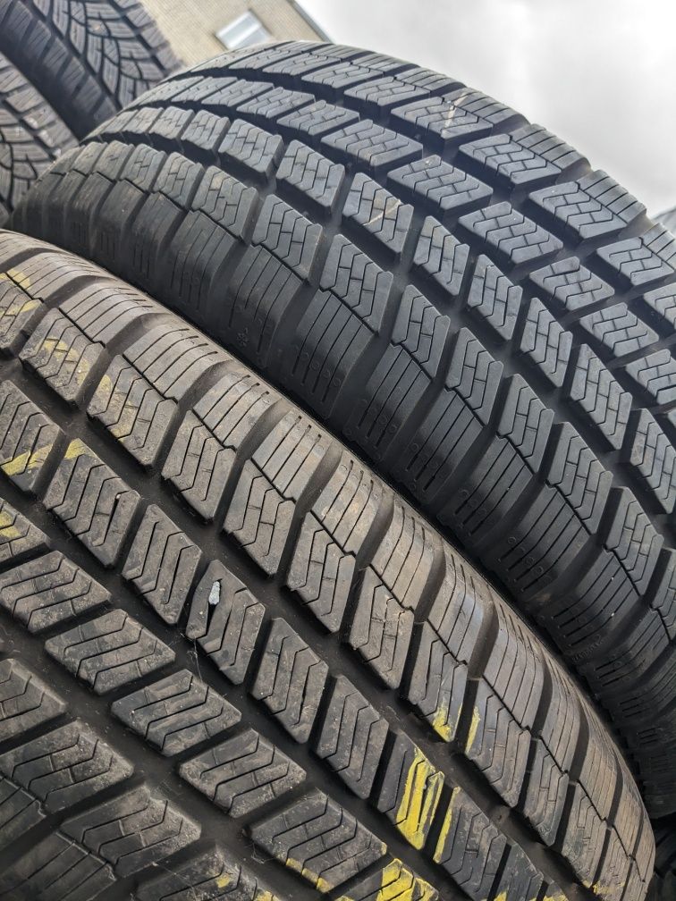 205/60R16 Michelin