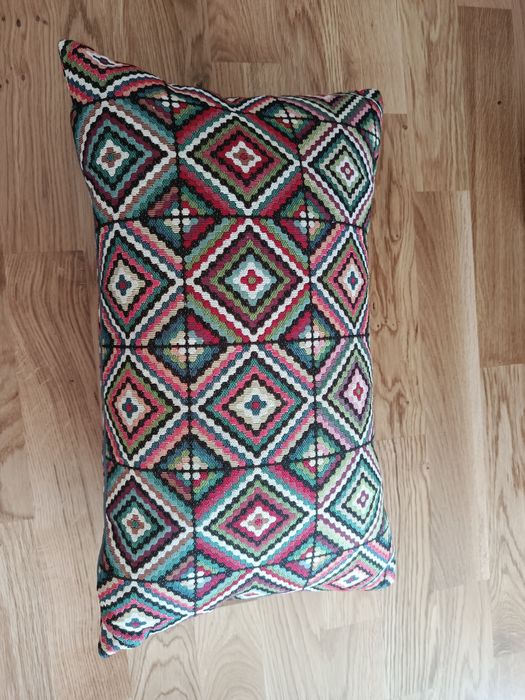 Uszak wielokolorowy kolor romby multi hiszpańska tkanina żakardowa