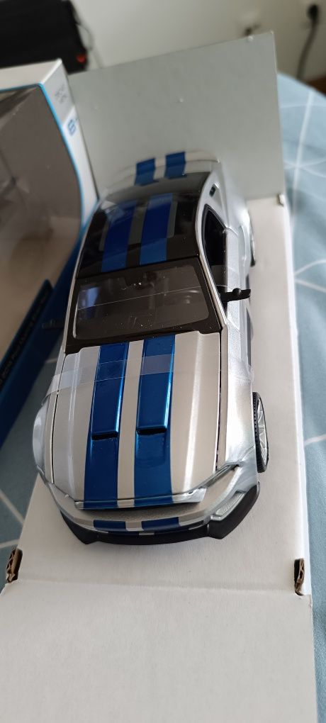 Ford Mustang Miniatura 1:24