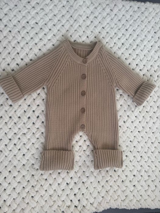 Вʼязаний ромпер для малюків