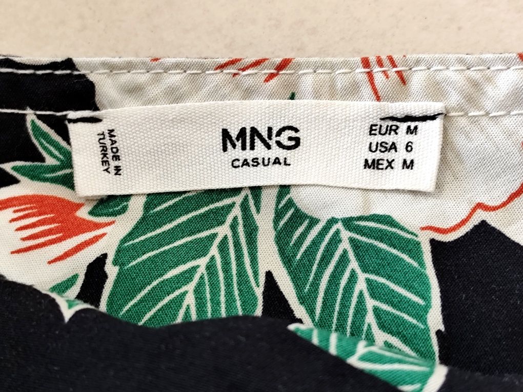 Vestido de Verão com padrão floral - Mango (Tam. M)