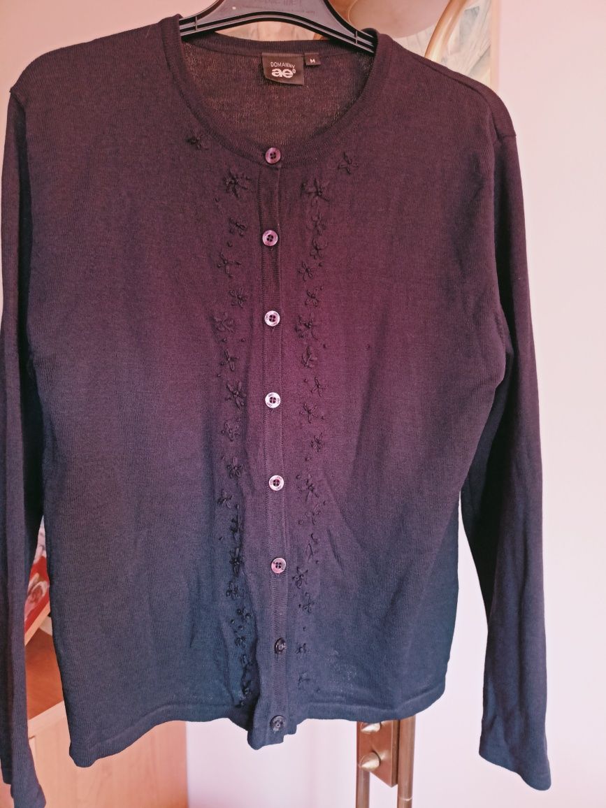 Sweter damski zapinany