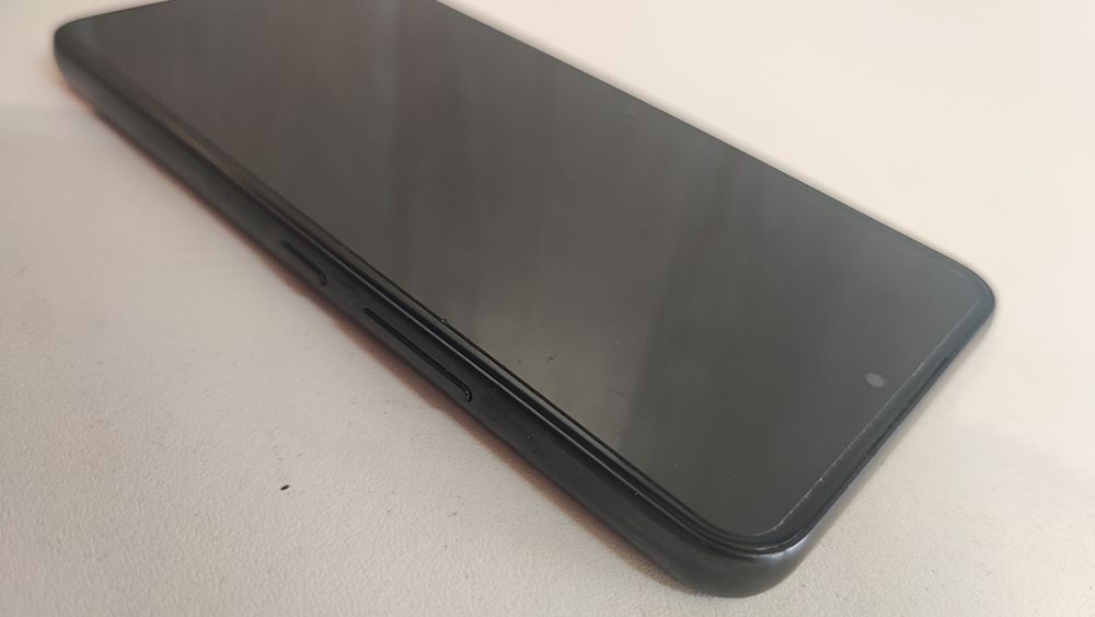 Samsung S22, ładny stan,szkło hartowane