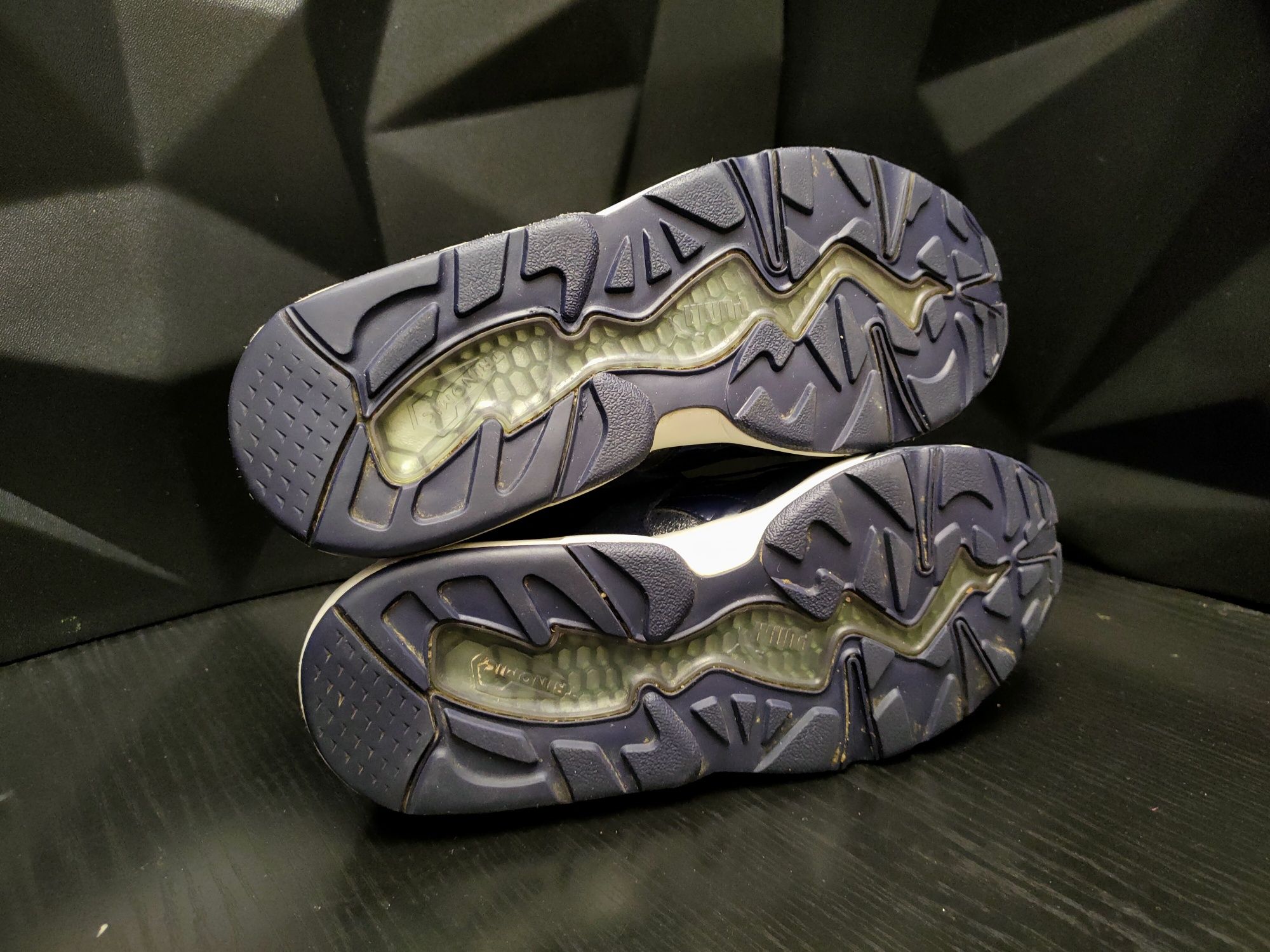 Крассовки Puma Trinomic