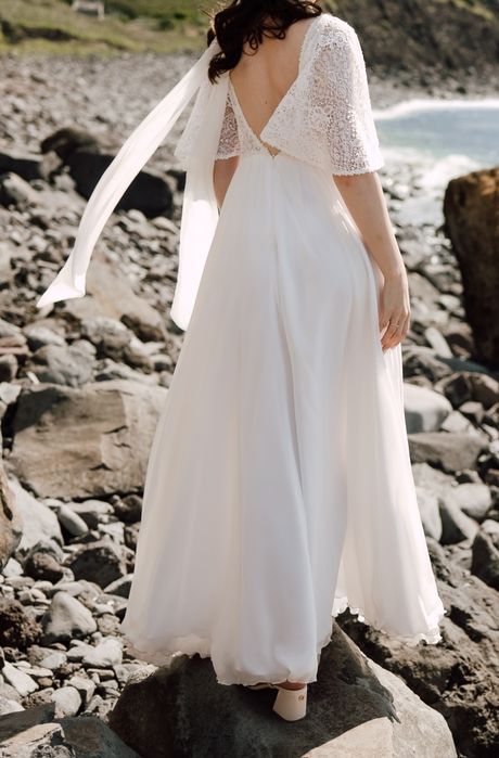 Suknia ślubna boho zwiewna muślin bawełna rękawki motylkowe eggshell