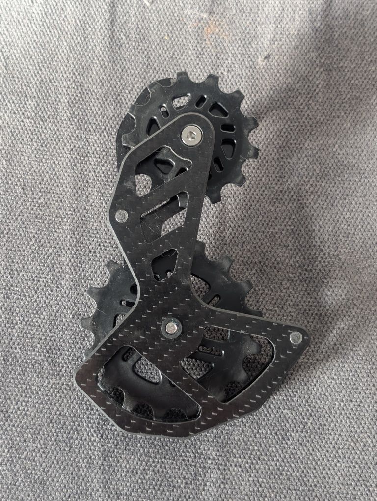 Karbonowy wózek OS przerzutki Shimano 105 R7000