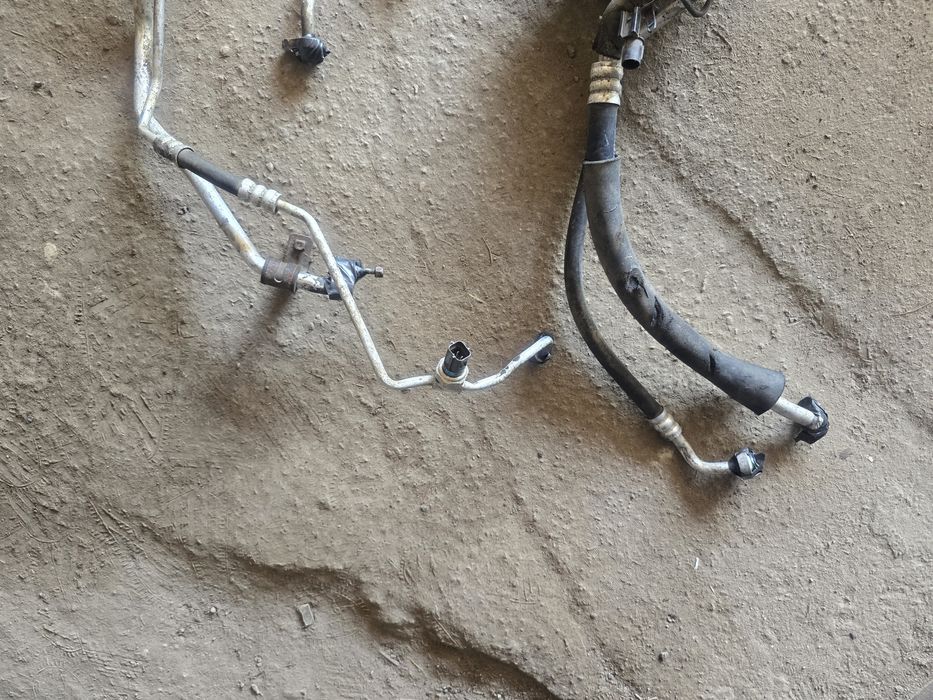 Трубки кондиционера приора Халла