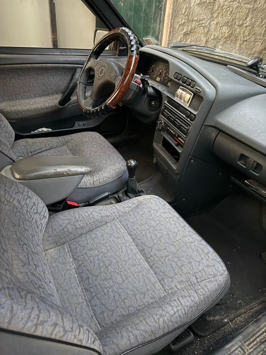 Продам машину ваз 2199