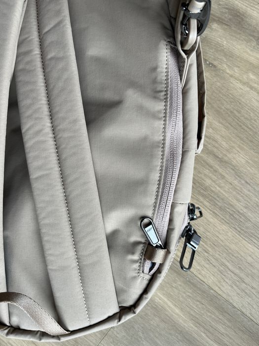 Plecak antywlamaniowy Pacsafe 15l