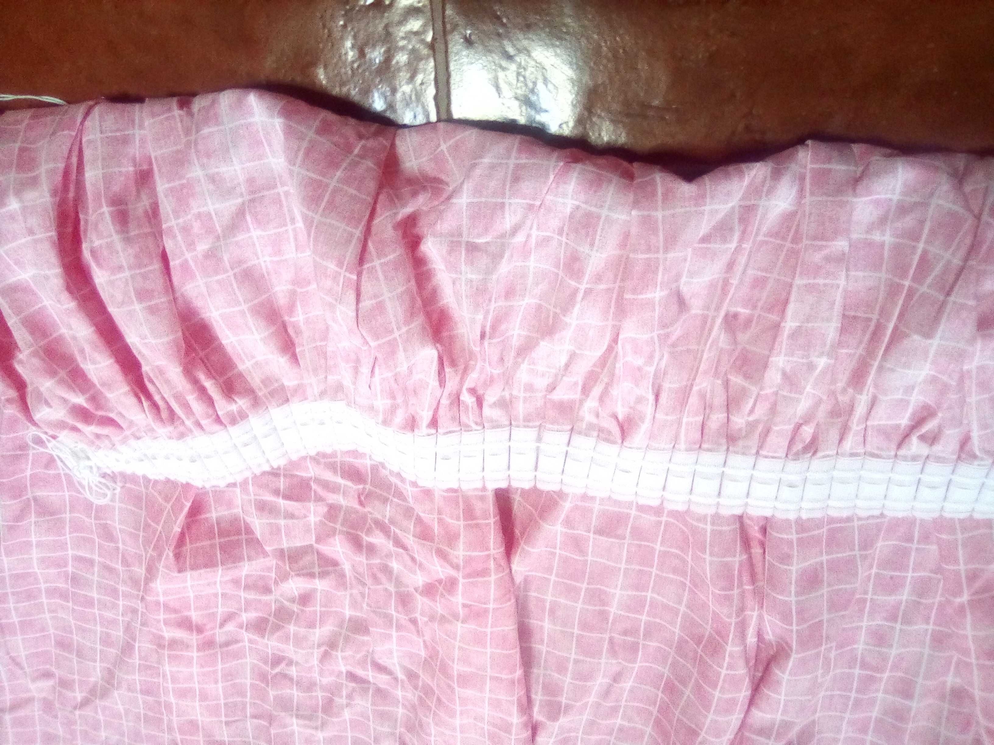 Conjunto para quarto (cortinado e cobertura de cama)