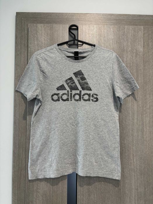 Szara koszulka Adidas rozmiar 164 cm