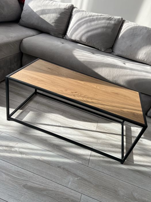 Stolik kawowy, metalowe nogi