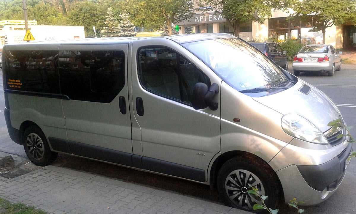 PRZEWÓZ OSÓB mikrobusem