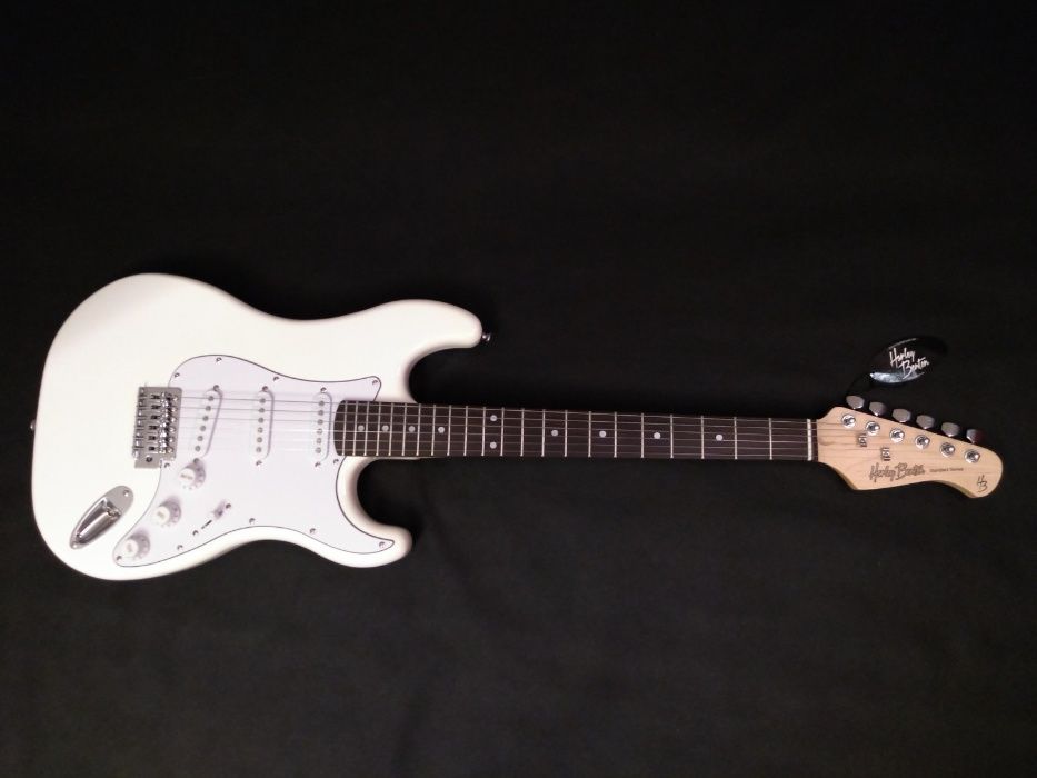 Harley Benton ST-20 WH (White)-gitara elektryczna-typ Stratocaster