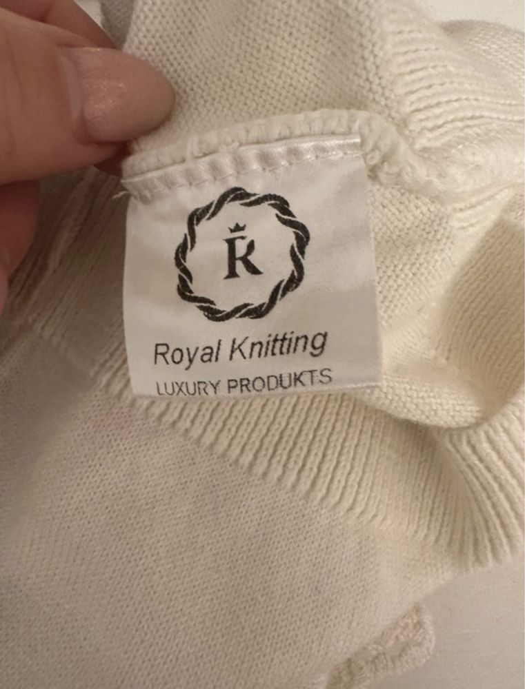 Komplet sweter spódniczka Royal Knitting 56cm