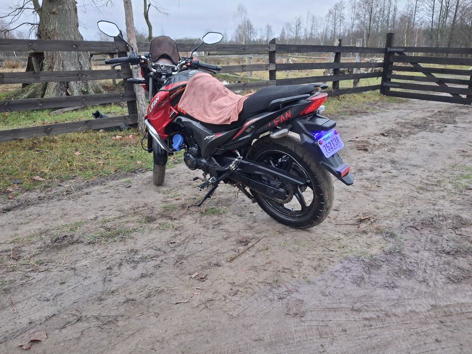 Продам мотоцикл ліфан кп 150