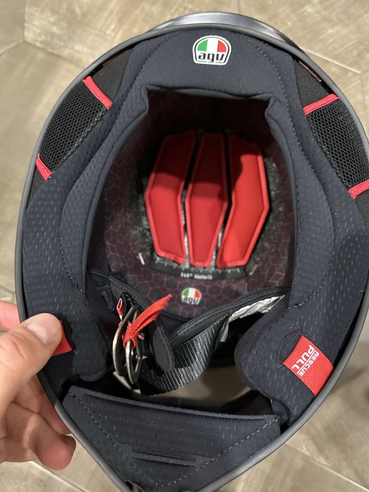 Шлем AGV Pista GP RR Carbon