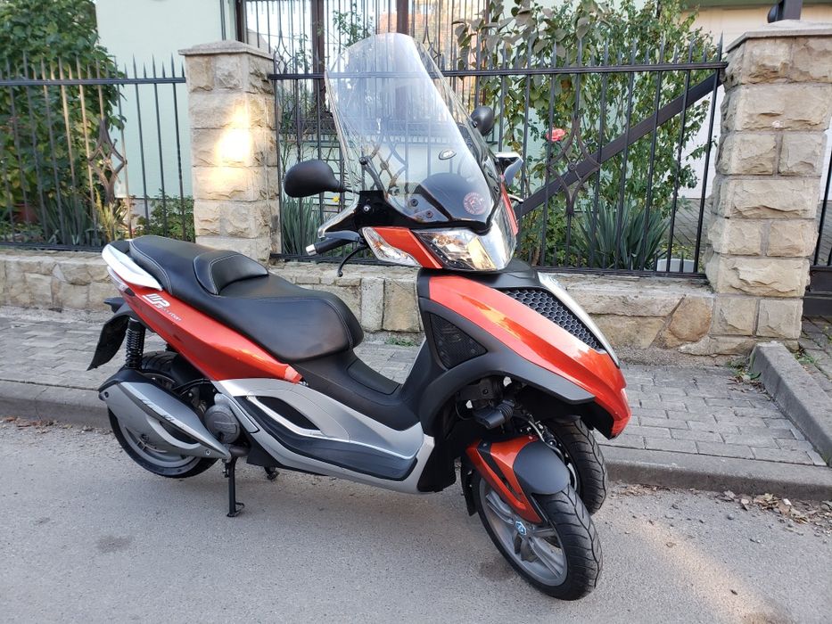 Скутер Piaggio Mp3 125ie Yourban