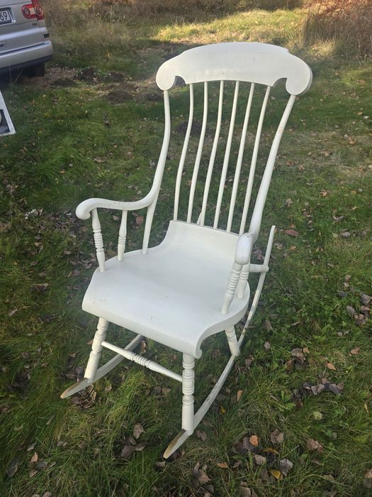 Fotel bujany ze Szwecji stary