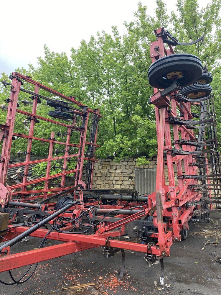 Продам культиватор кпс 12 восход john deere lemken
