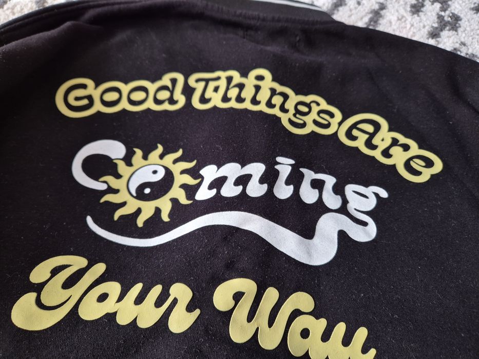 Czarna bluza XS 34 BERSHKA basebollówka bejsbolówka bomber dresowa