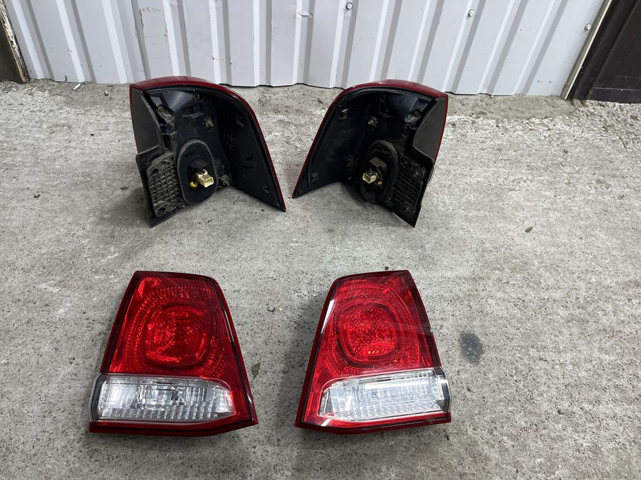 Задня оптика Toyota LC 200