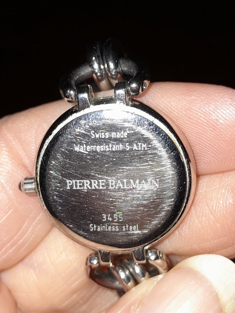 Relógio original Pierre Balmain