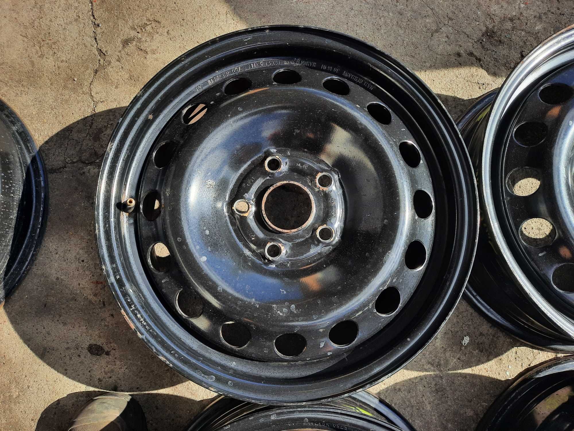Niemieckie felgi stalowe VW Golf V SKODA Octavia 16" 5x112x57,1 ET 50