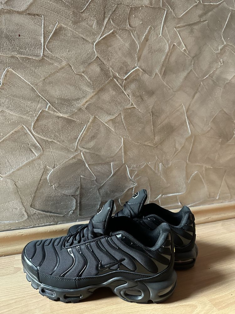 Nike air max plus 43 czarne