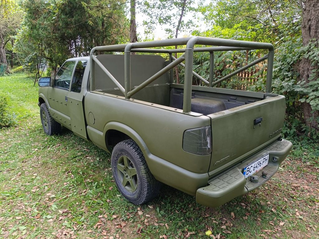 Продаж пікапу Шевроле s-10