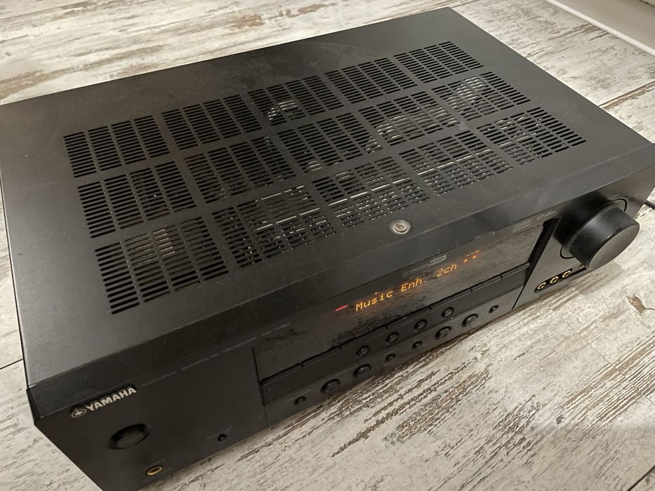 Amplituner Yamaha RX-V361