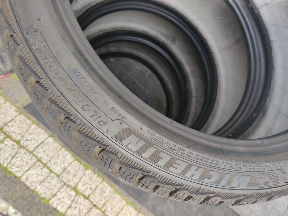 Opony zimowe Michelin 215/40R18 7,5mm 2023rok jak nowe.