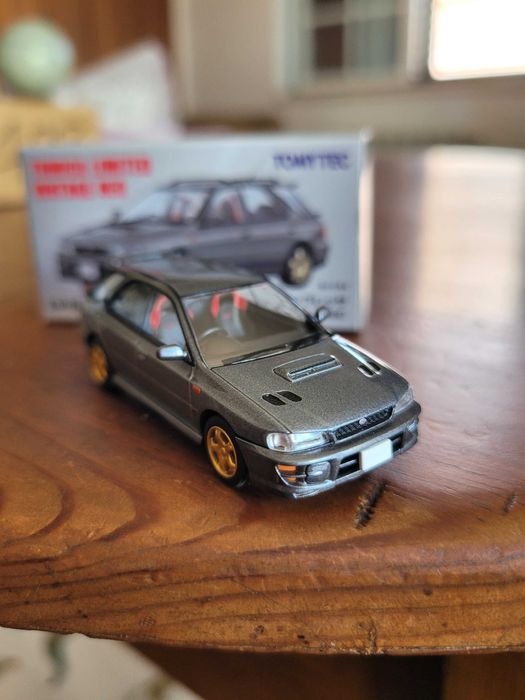 Tomica Limited Vintage Neo LV-N281b Subaru Impreza Sports Wagon [NOVO]