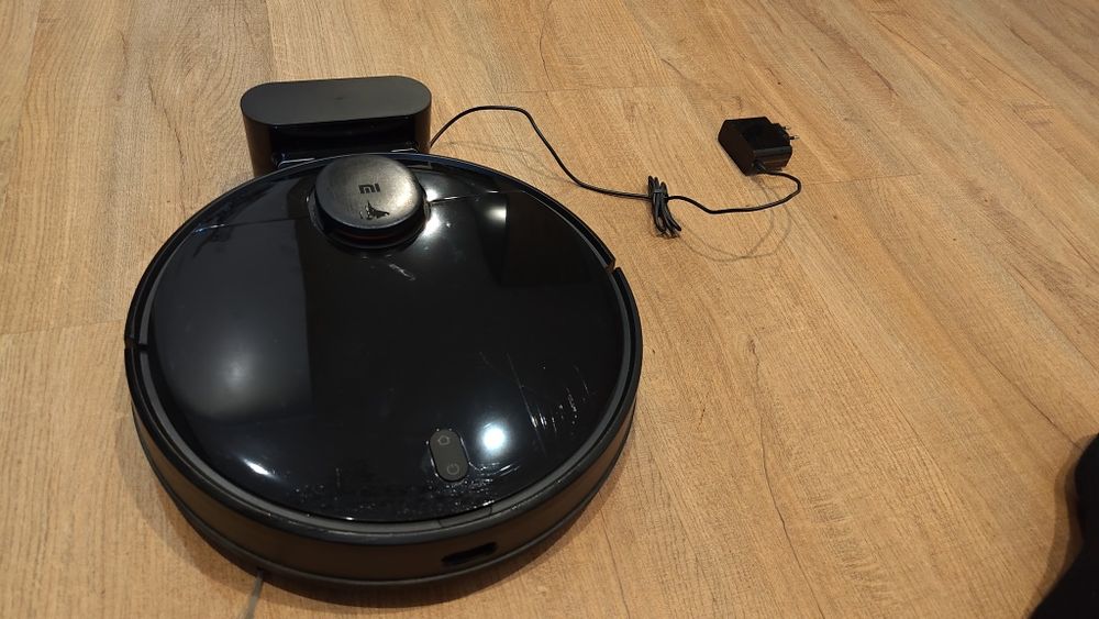 Robot sprzątający Xiaomi Mi Vacuum Mop Pro czarny