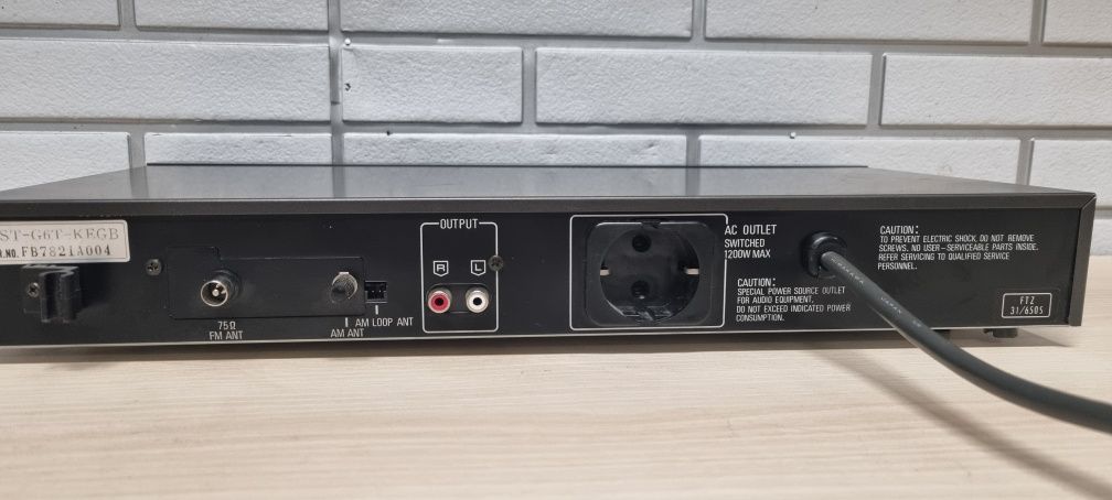 Tuner radiowy Timer TECHNICS ST-G6T. Japan
