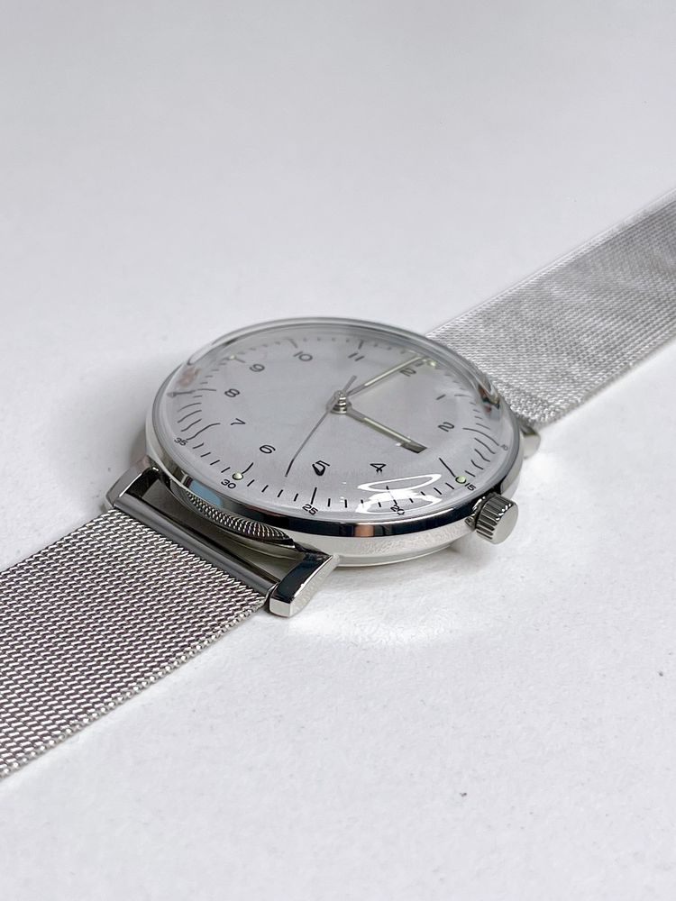 Годинник кварцевий SteelDive у стилі Bauhaus, Junghans Maxboll