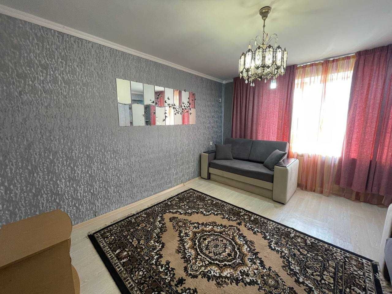 Продам 2-кімнатну квартиру в центрі міста по вул. Пушкіна