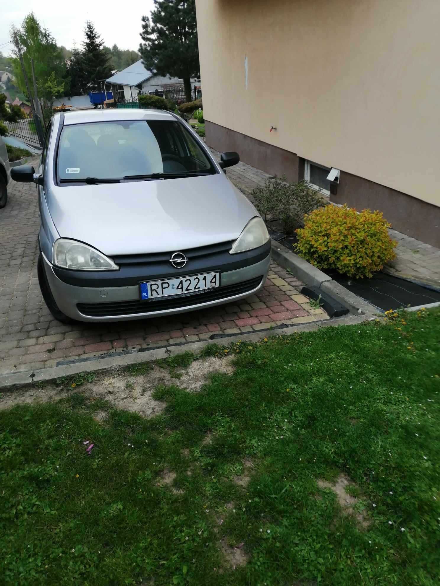 Opel Corsa C 1.2 benzyna