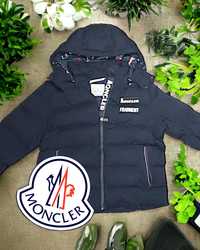 Kurtka marki moncler