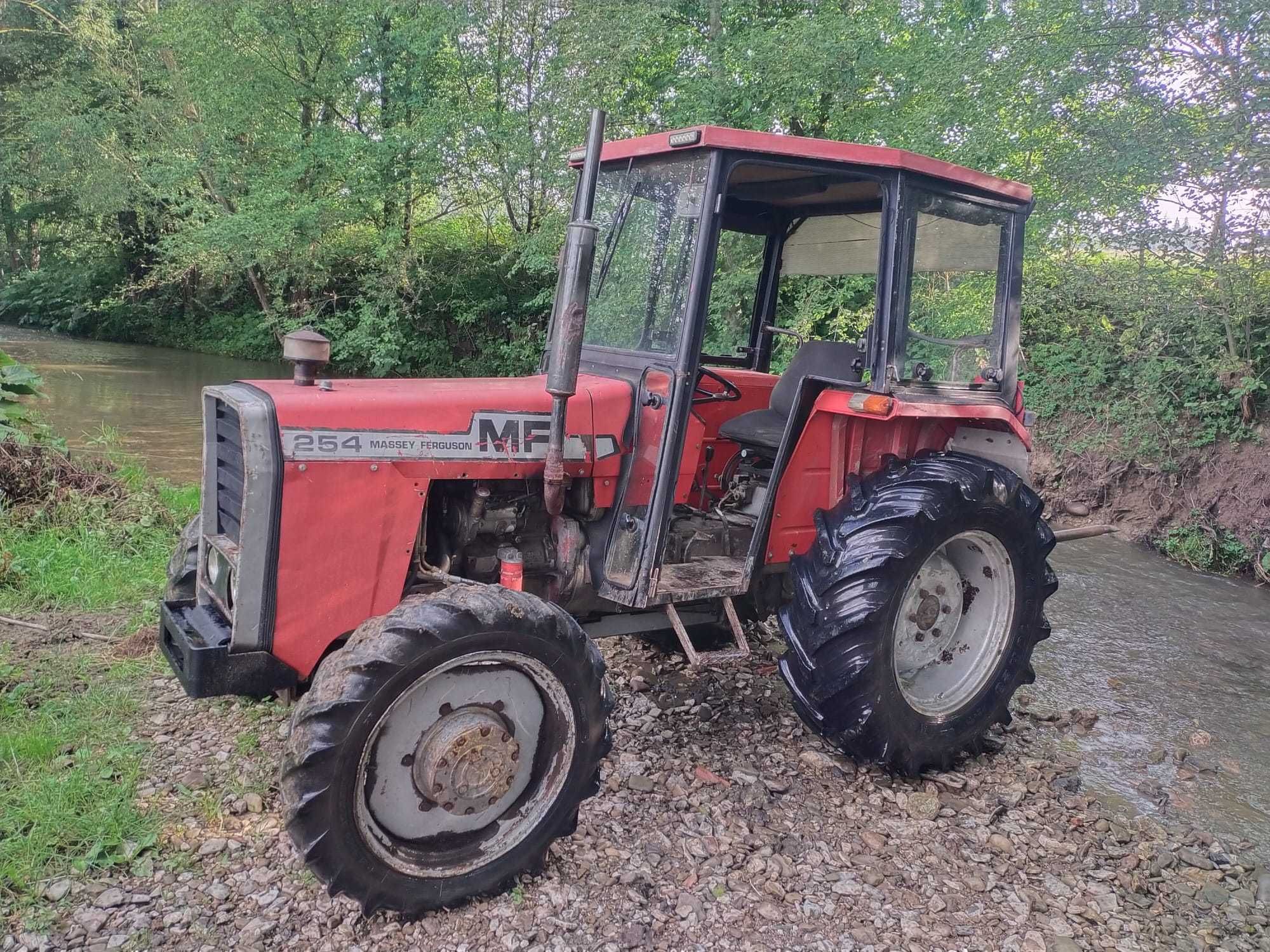 Massey Ferguson 254 Mf 4235tur. Landini Ursus Renault