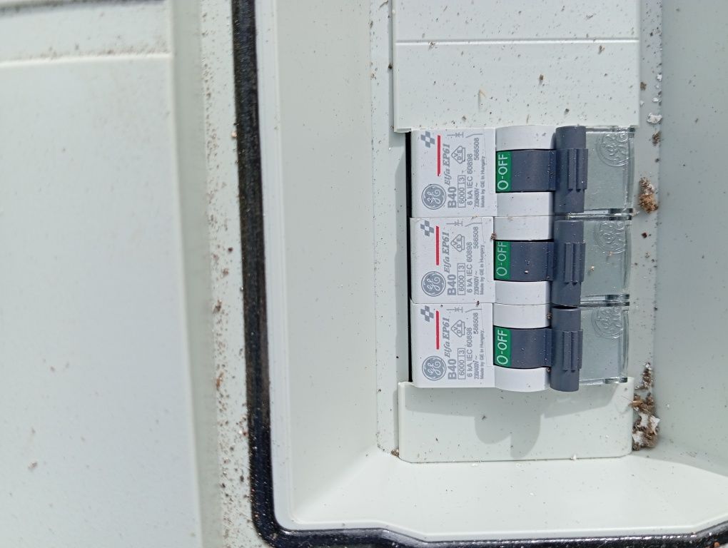 skrzynka elektryczna  wysylka