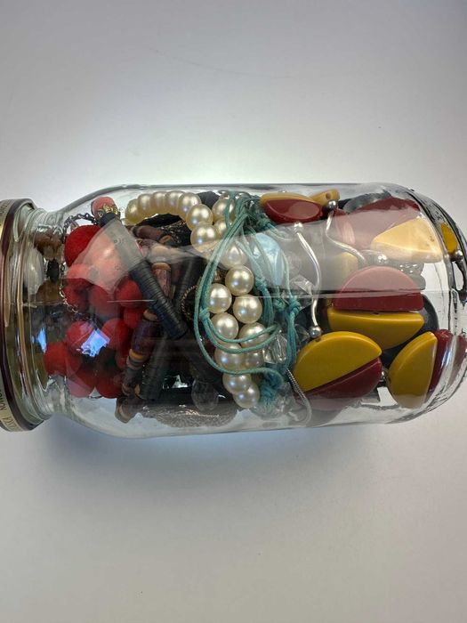 Słoik z biżuterią naszyjniki,zegarek mystery box tik tok 4