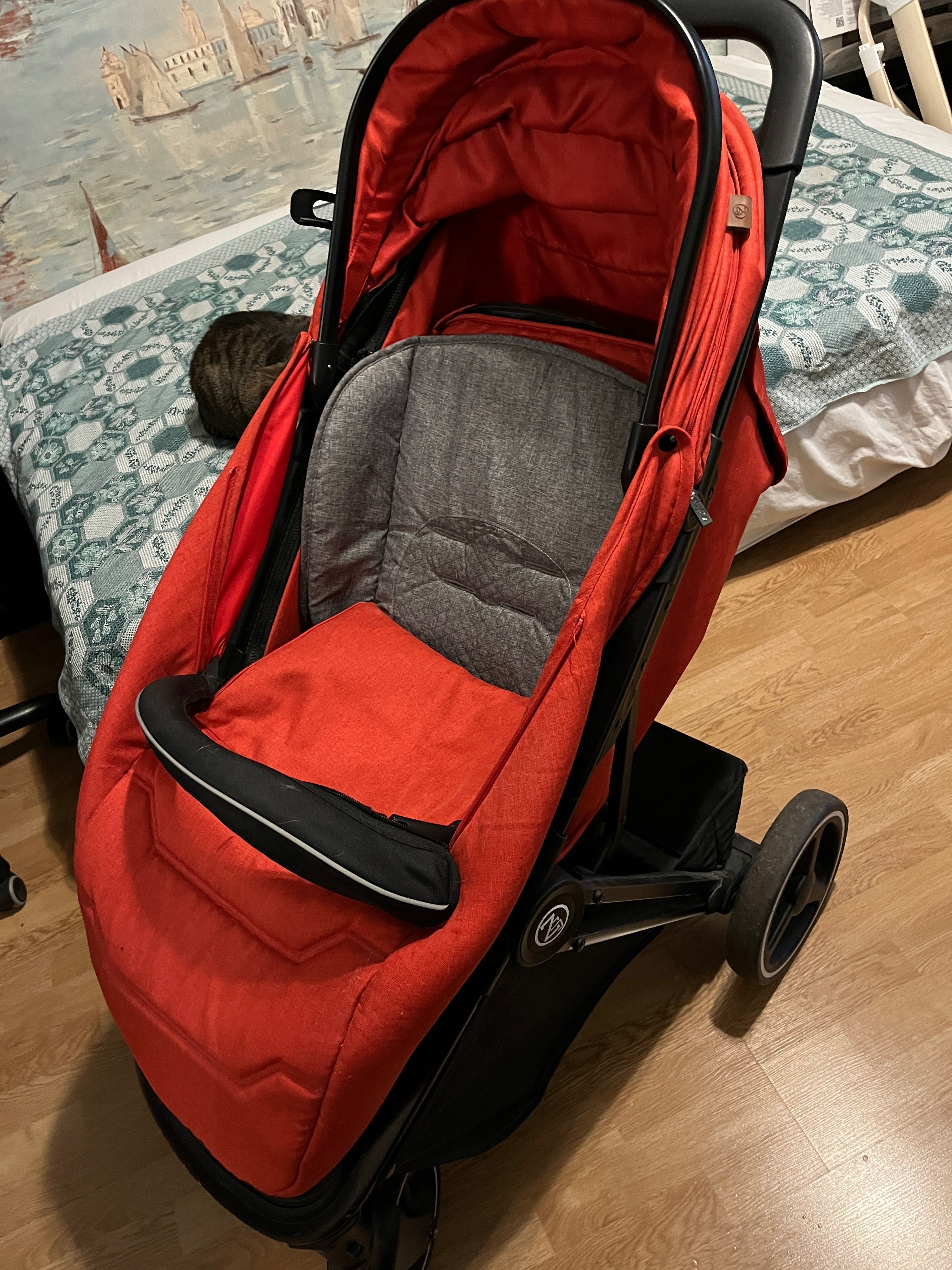 Продам коляску babyZz b100