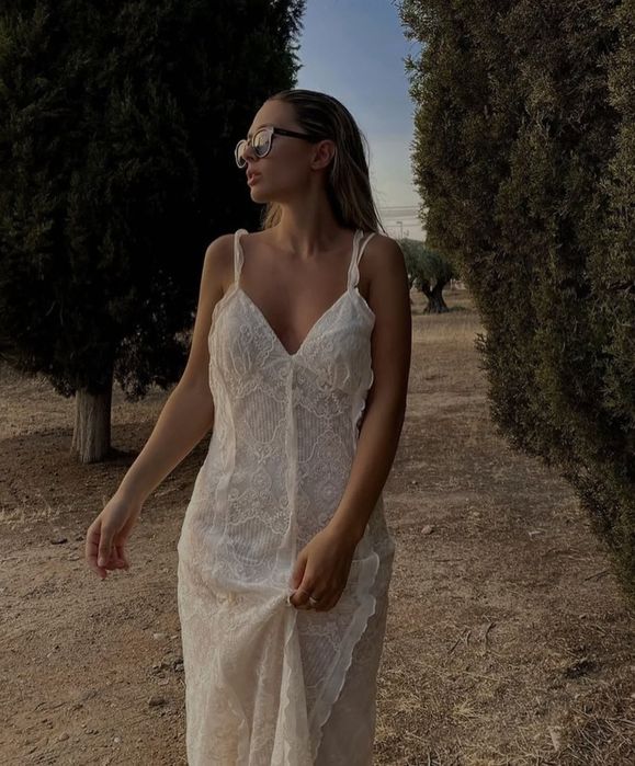 Сукня ZARA шикарна біла мереживна, весільна